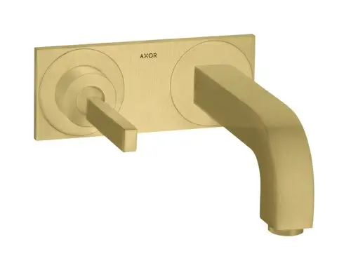 Unterputz-Waschtischmischer von AXOR mit einem gebürsteten Messing-Finish, zweikanaligem Bedienhebel und einem Auslauf in rechteckiger Form.
